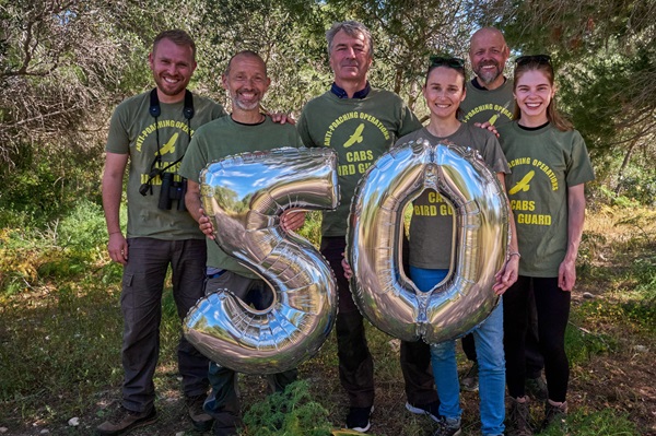 Das aktuell auf Malta eingesetzte Komitee-Team sagt "Herzlichen Glückwunsch" 