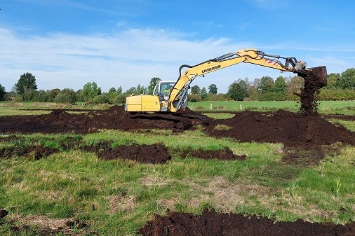 Anlage eines neuen Kleingewässers
